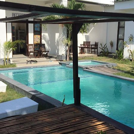 White Sands Resort Gili Trawangan Exterior foto