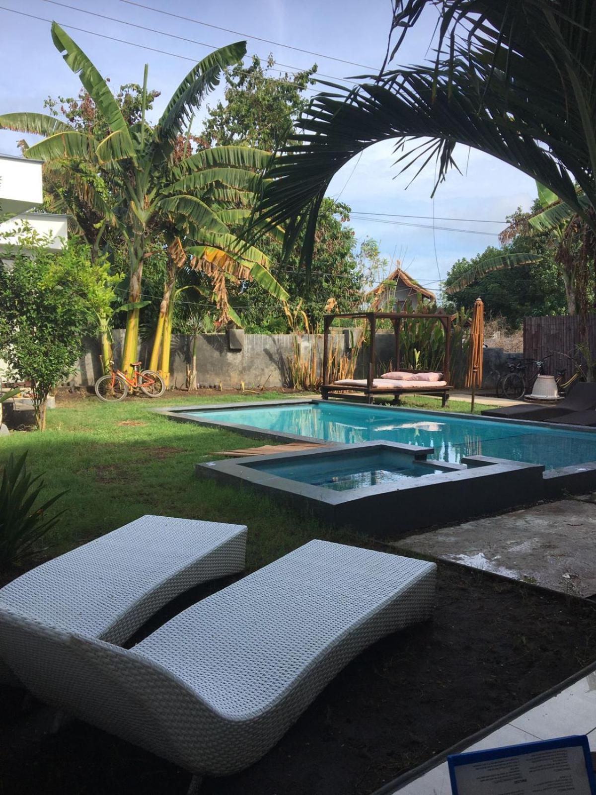White Sands Resort Gili Trawangan Exterior foto
